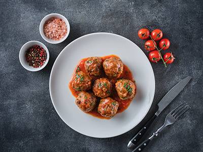 albóndigas en salsa
